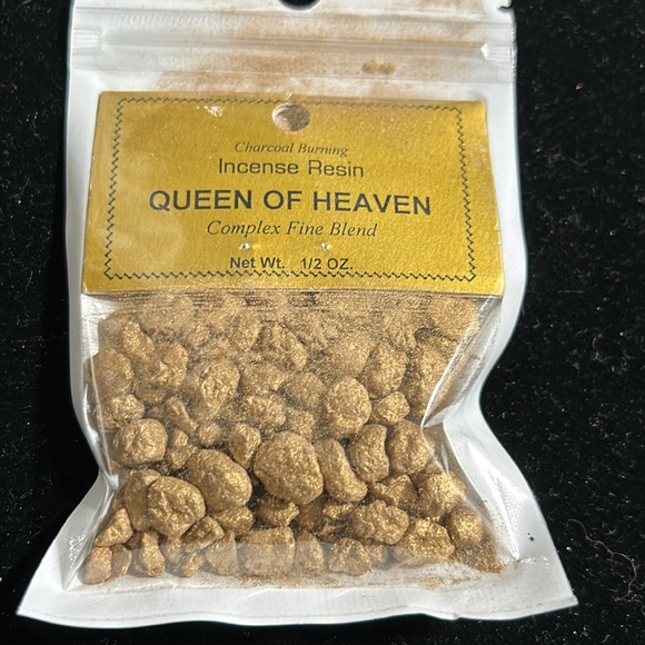 Queen of Heaven resin incense - Picture 2 of 2